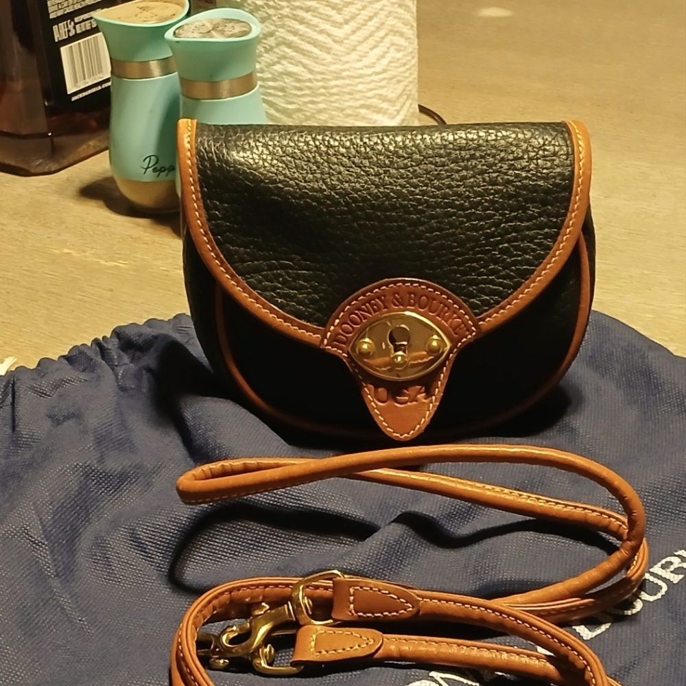 Dooney & Bourke Black and Tan Sm Calavry Body Bag
